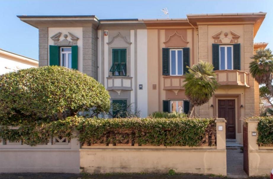 Villa Accademia Livorno Ngoại thất bức ảnh